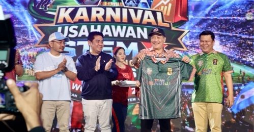 Penjaja di Sulaman Terima Bantuan Tunai RM3,000 Seorang